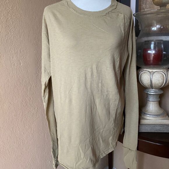 FREE PEOPLE ARDEN T SHIRT LONG SLEEVE SMALL ARMY COLOR NWT - Picture 7 of 11